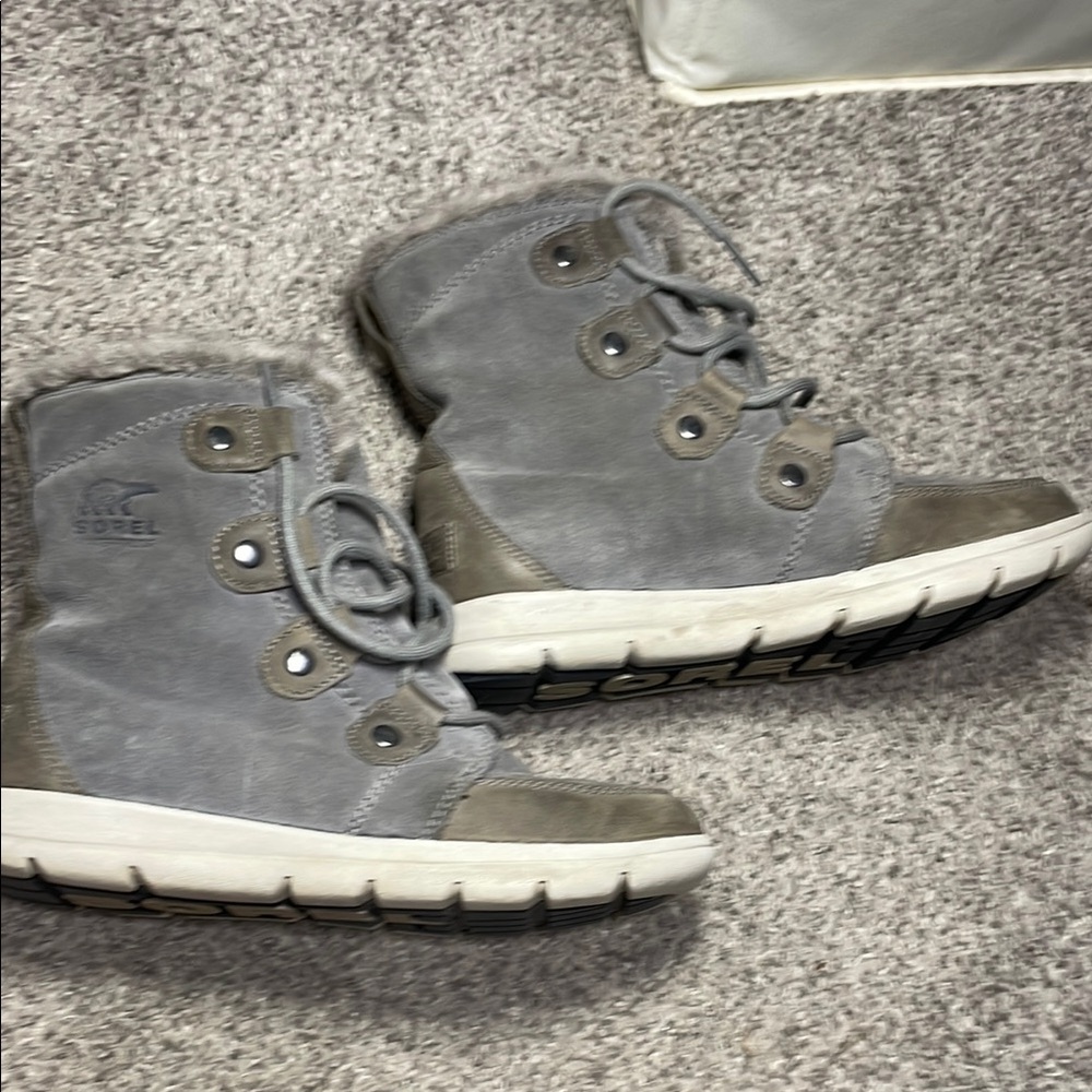 Sorel Gray Winter Boots with Sneaker Comfort